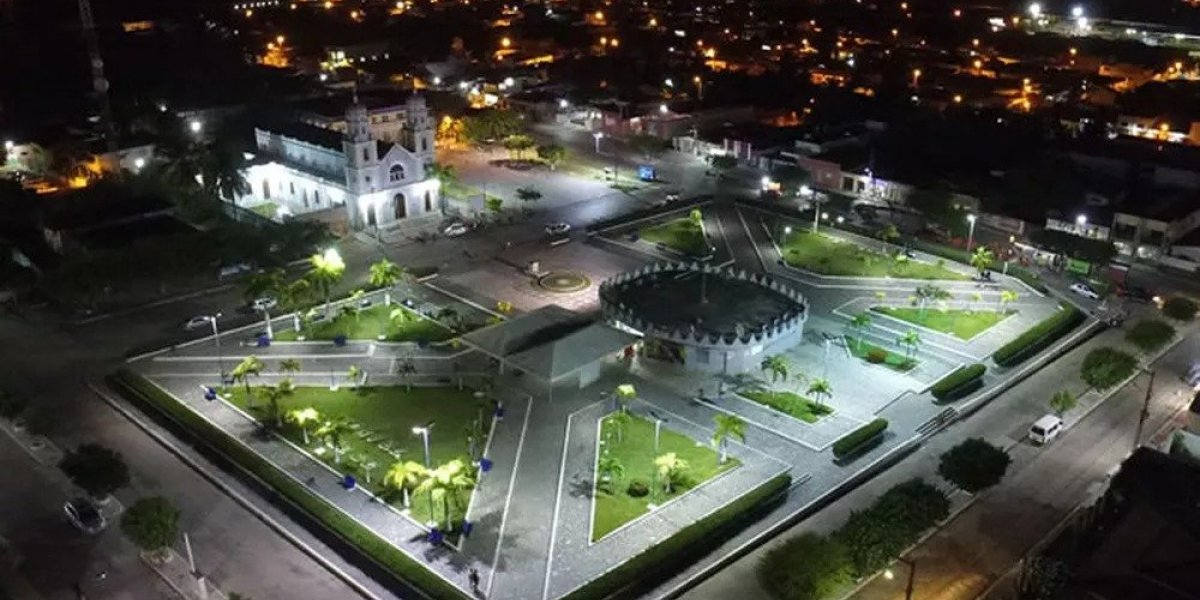 Criminosos roubam e matam homem com golpes de enxada na casa dele