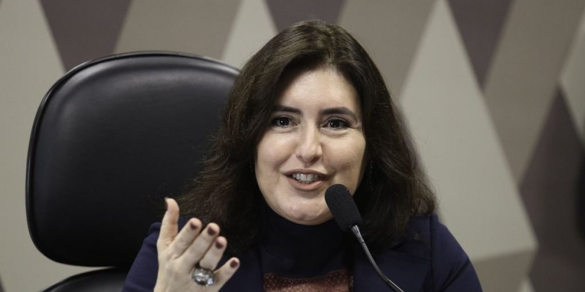 "Foi um recado claro ao presidente", diz Tebet sobre aplausos a Moraes no TSE