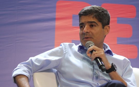 "Botar pra fora todo mundo", diz Neto sobre mudanças na SSP caso seja eleito