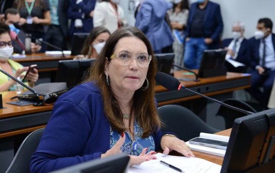 Deputada bolsonarista usa música de Gilberto Gil sem autorização