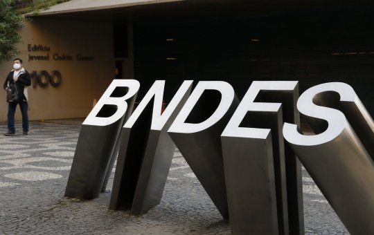 Economia BNDES lança inclusão de MEIs em programa emergencial de crédito