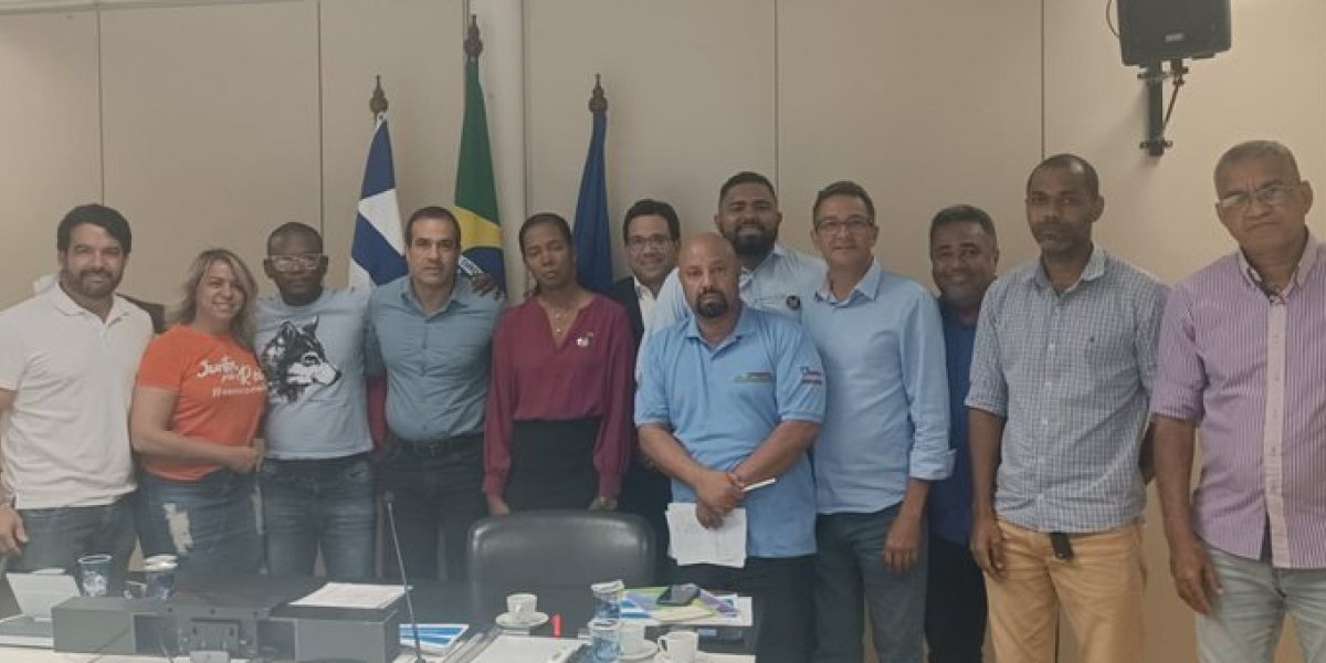 Prefeito recebe representantes dos agentes de saúde e endemias