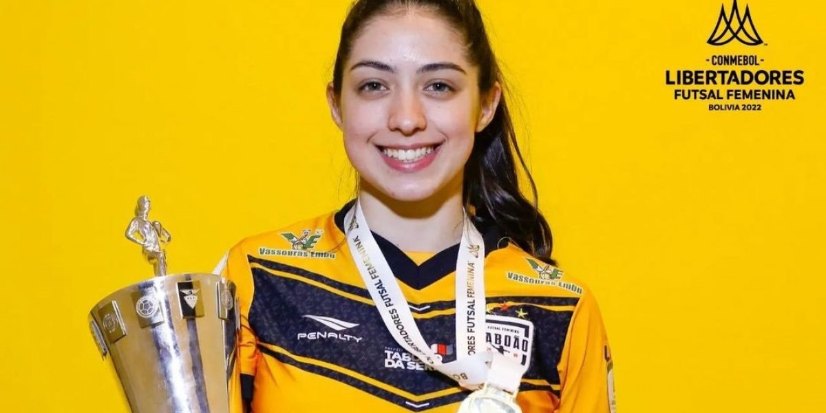 Aos 20 anos, jogadora de futsal morre de hepatite autoimune