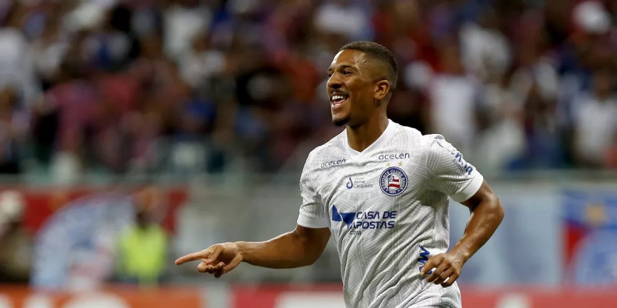 Davó recusa oficialmente oferta russa e decide continuar jogando pelo Bahia