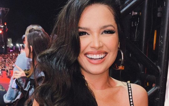 Juliette tem ataque de estrelismo e se recusa a tirar fotos no Garota Vip do Rio