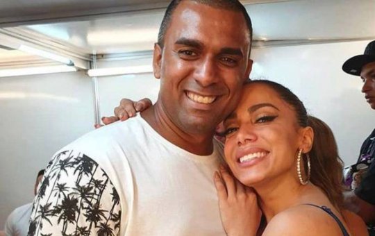 "Dia marcante", irmão de Anitta comemora inclusão de 'Painitto' em certidão