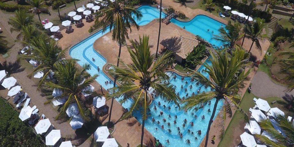 Empresário é morto a tiros dentro de hotel de luxo em Itapuã