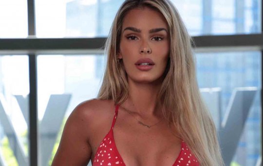 Após receber críticas com declaração polêmica, Yasmin Brunet se desculpa