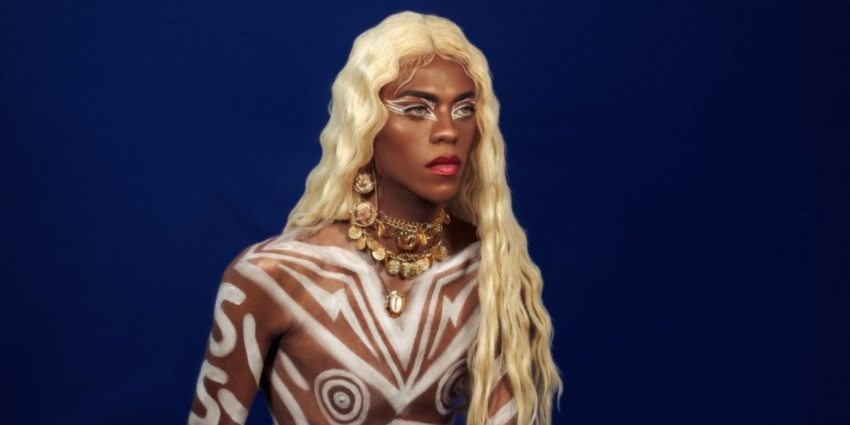 Drag Queen Nininha Problemática desbrava novos caminhos no pagode baiano