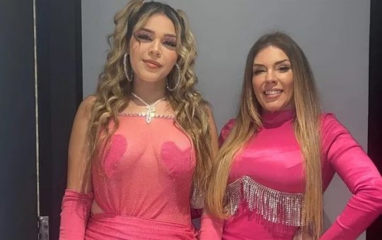 Aysha, filha de Simony, se pronuncia sobre ataques que tem recebido na web