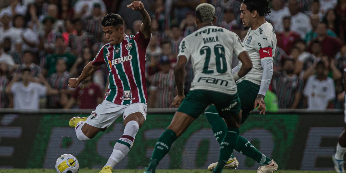 Brasileiro: Palmeiras sai na frente com golaço, mas Flu empata em casa