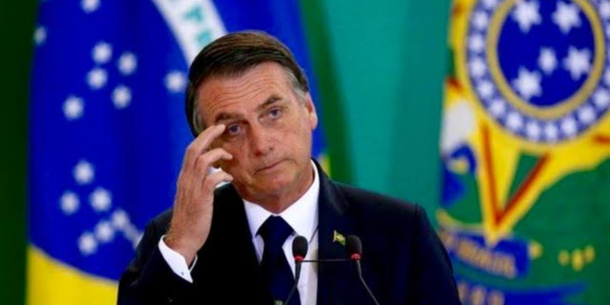 Bolsonaro ataca jornalista e é chamado de "tchutchuca" por candidata