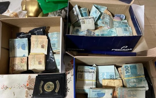 Bahia: Polícia Federal cumpre mandados em operação contra garimpo ilegal de ouro