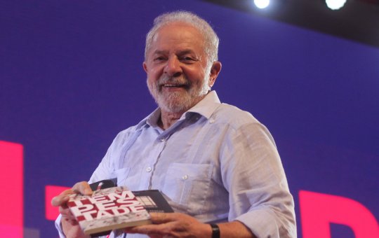 CNT/MDA: Lula tem 42,3% das intenções de voto; Bolsonaro tem 34,1%