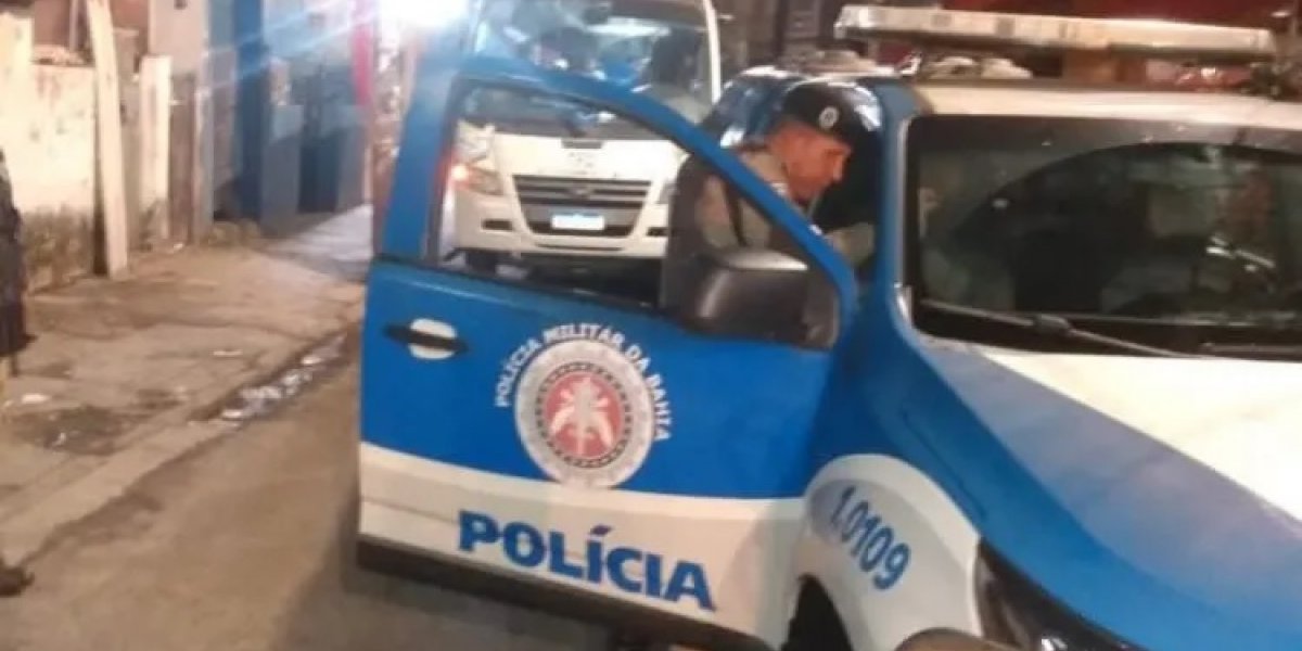 Ônibus e van que levavam pacientes do interior são assaltados em Salvador