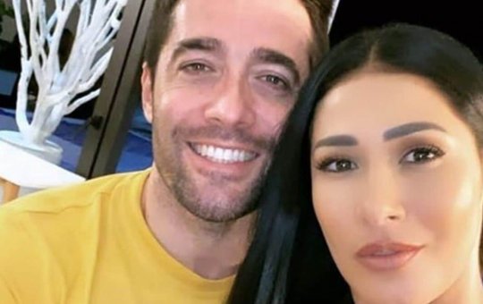 Simaria é processada pelo ex-marido por danos morais após expor demais