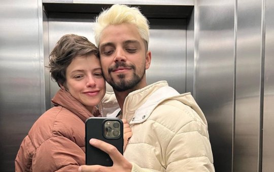 "Tem dia que dá vontade de terminar", diz Agatha Moreira sobre namoro