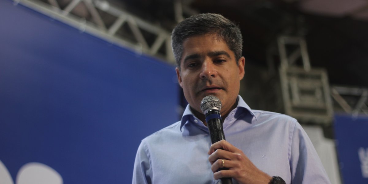 ACM Neto é intimado para justificar ter se autodeclarado negro ao TSE