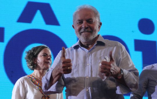 BTG/FSB: Lula lidera com 42%; Bolsonaro tem 34%