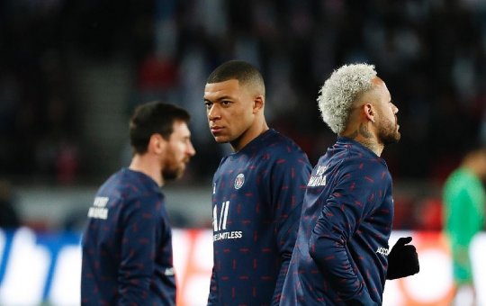 Mbappé fala sobre desavenças com Neymar: "Tenho muito respeito por ele"