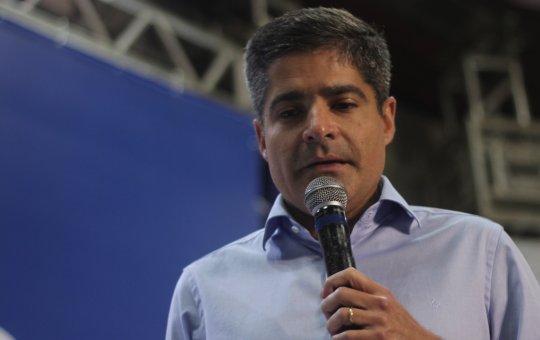 TRE determina retirada de propaganda do PT que associa ACM Neto a Bolsonaro