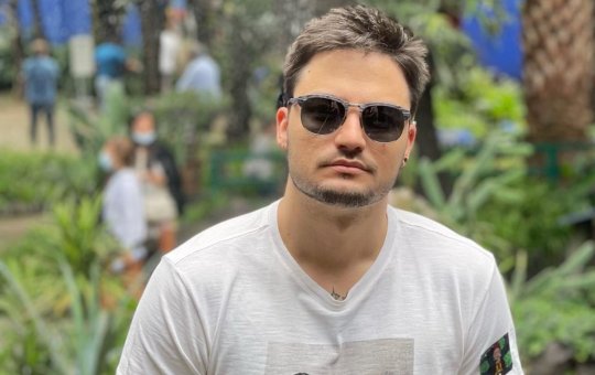 Felipe Neto põe virilidade de Bolsonaro em dúvida após coro de ‘imbrochável’