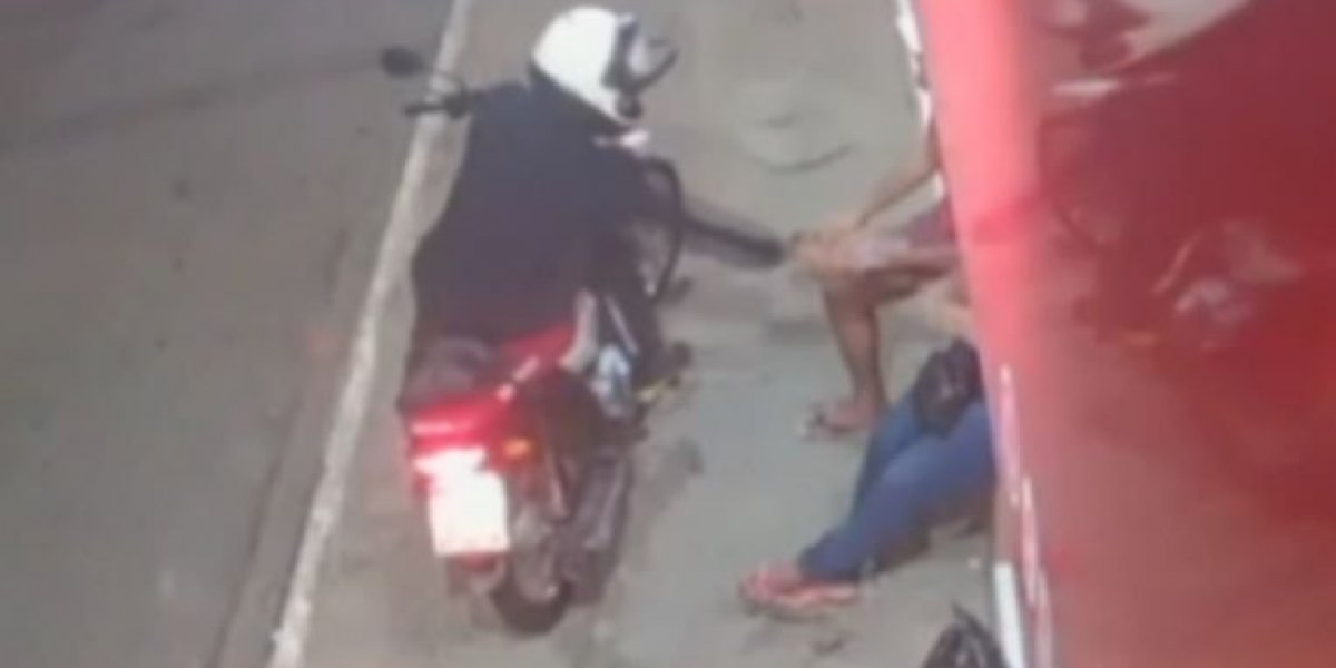 Salvador: homem é flagrado cometendo assaltos na Avenida Jorge Amado