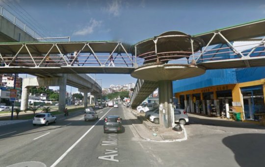 Corpo esquartejado é encontrado em sacos na Avenida Bonocô, em Salvador