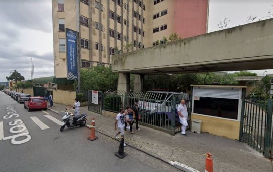 Incêndio em asilo para idosos deixa seis mortos