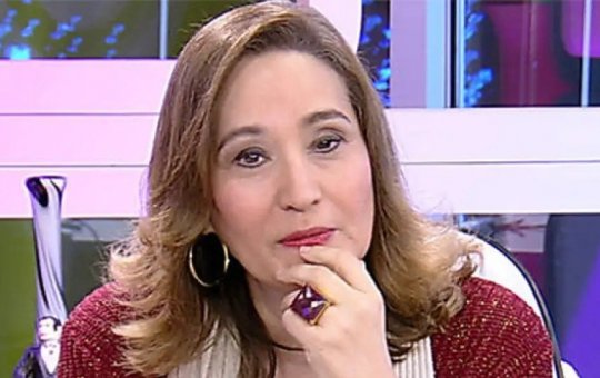 Sônia Abrão 'abandona' programa após notícia de casamento de Vih Tube e Eliezer