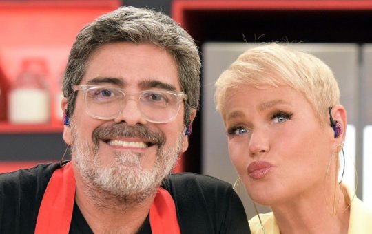 ‘Paixão, respeito e muito prazer’, diz Xuxa sobre relacionamento com namorado