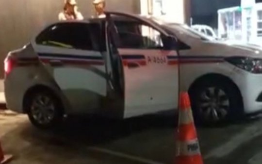 Policiais são recebidos a tiros em busca de assassinos de taxista