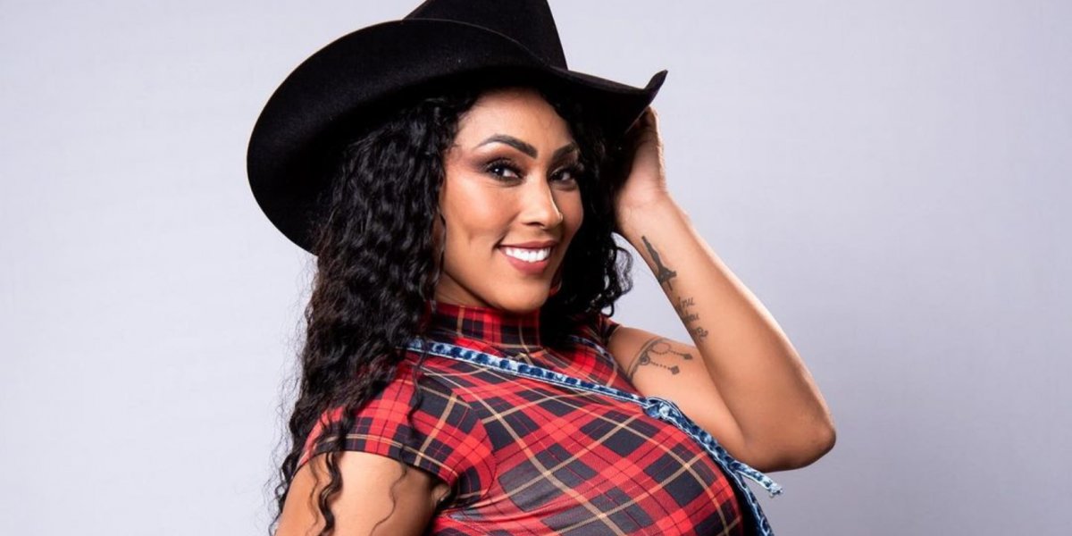 A Fazenda 14: “Ela é meiga, mas tem pavio curto”, diz irmão de Rosiane Pinheiro