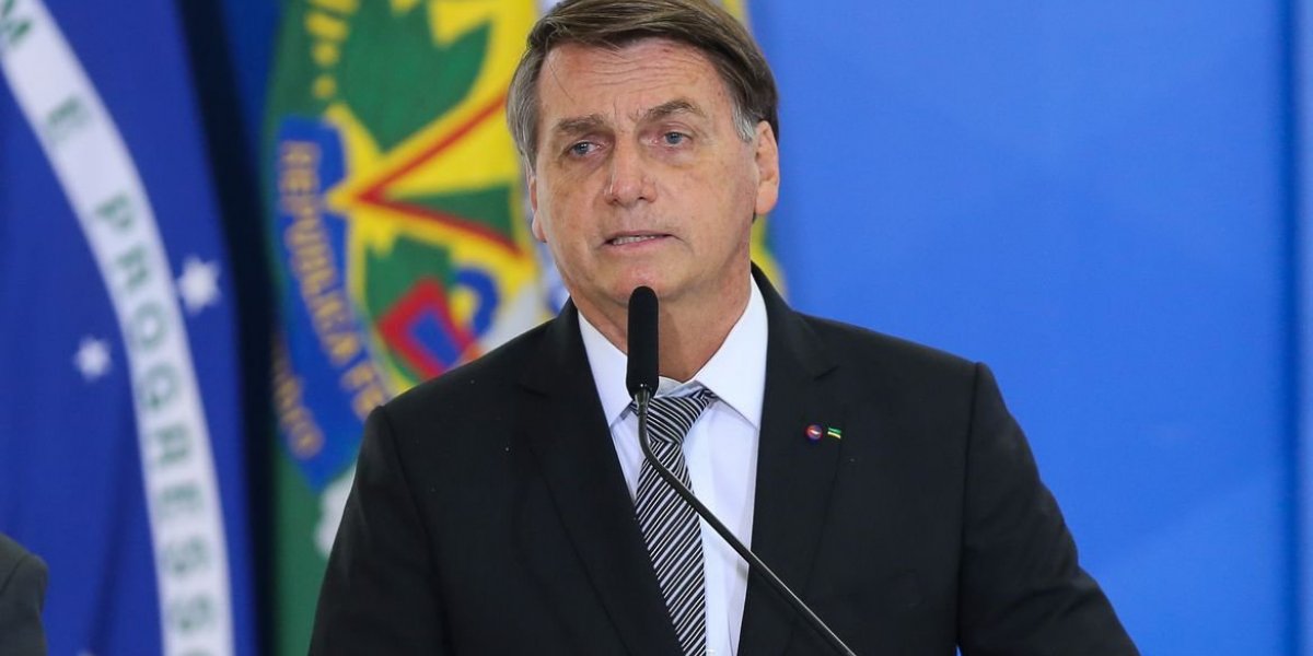 Senador do PT apresenta pedido de impeachment de Bolsonaro e Paulo Guedes