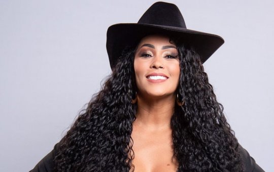 Irmão de Rosiane Pinheiro pede contrato, após Gang do Samba revelar prejuízo