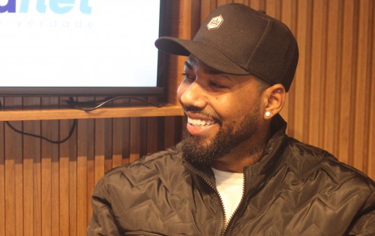 O Poeta fala sobre início em igreja evangélica, união no pagode e Salvador Fest