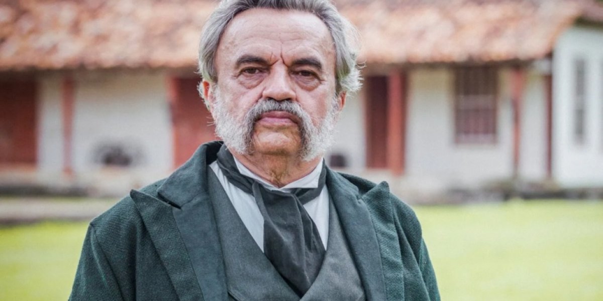 Polícia apura se ator José Dumont estuprou uma segunda criança