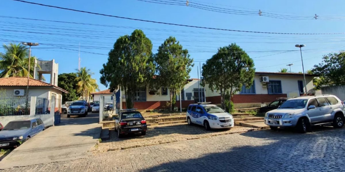 Homem é preso suspeito de esfaquear filho no sudoeste da Bahia