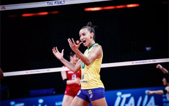 Seleção Brasileira de Voleibol Feminino brilha e derrota Alemanha por 5 sets a 0