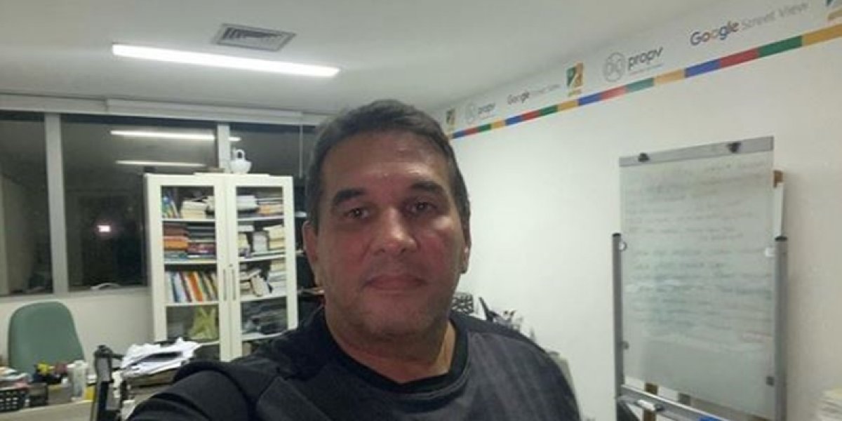 Escritor chega em pousada com casal, é torturado e morto em Salvador