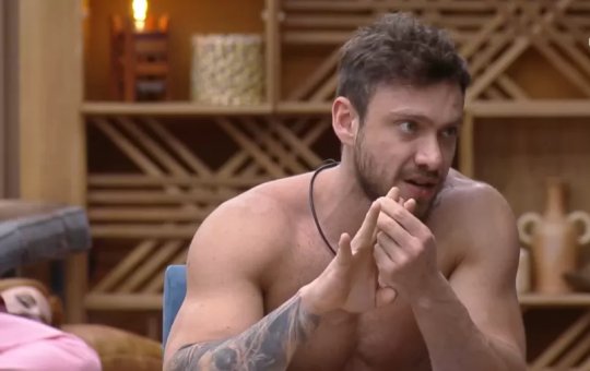 Vini se defende após sua fala contra Alex ser taxada como homofóbica