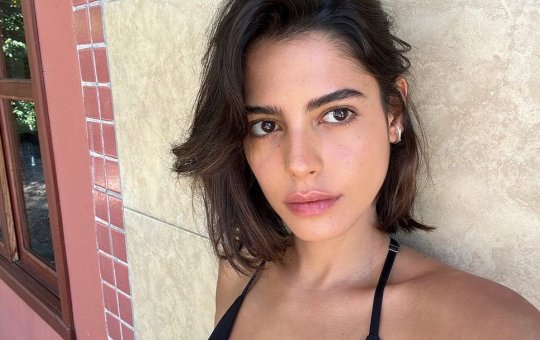 Atriz de Pantanal declara apoio à Lula e diz ser de esquerda