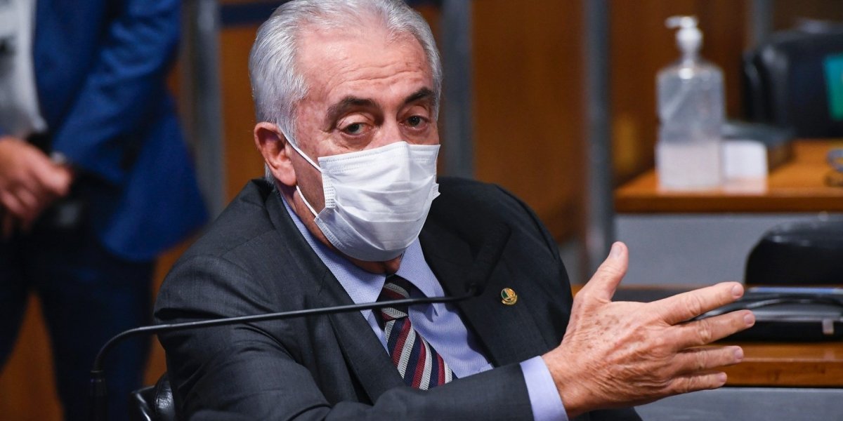 Mesmo com queda, Otto Alencar mantém vantagem de quase 30% para Cacá Leão