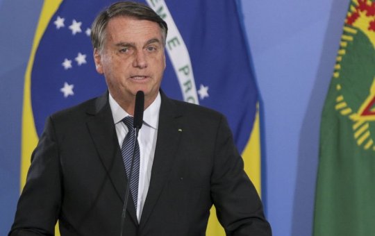 Bolsonaro: não fechei comércio na pandemia para evitar desemprego