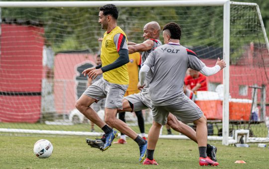Vale vaga na Série B: Vitória visita o Paysandu em busca de conquistar o acesso