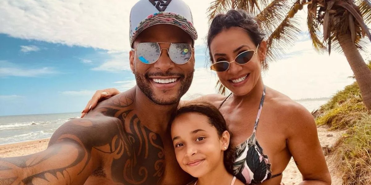 Tony Salles, cantor do Parangolé, fala sobre filha seguir a carreira de artista