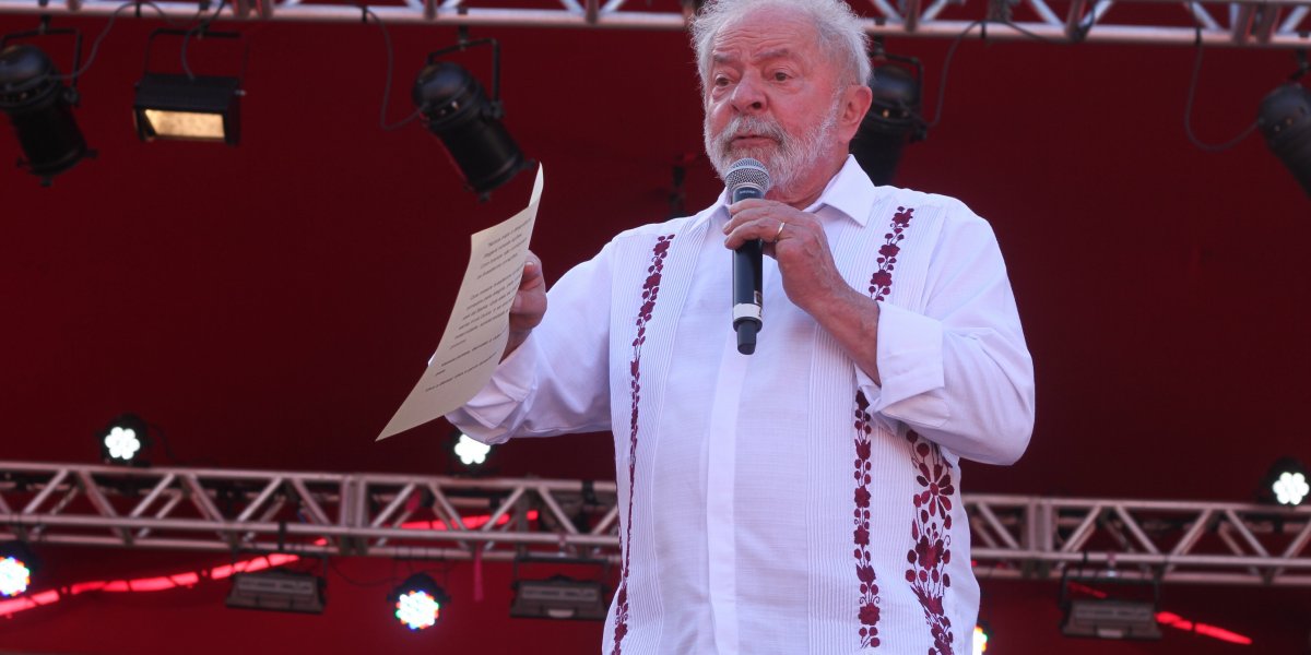 BTG/FSB: Lula chega a 45% na última semana de campanha; Bolsonaro vem atrás