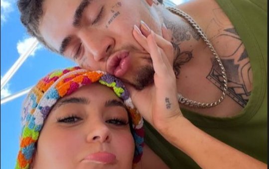 Troca troca? Ex de Vitão aparece em "date" com Whindersson Nunes