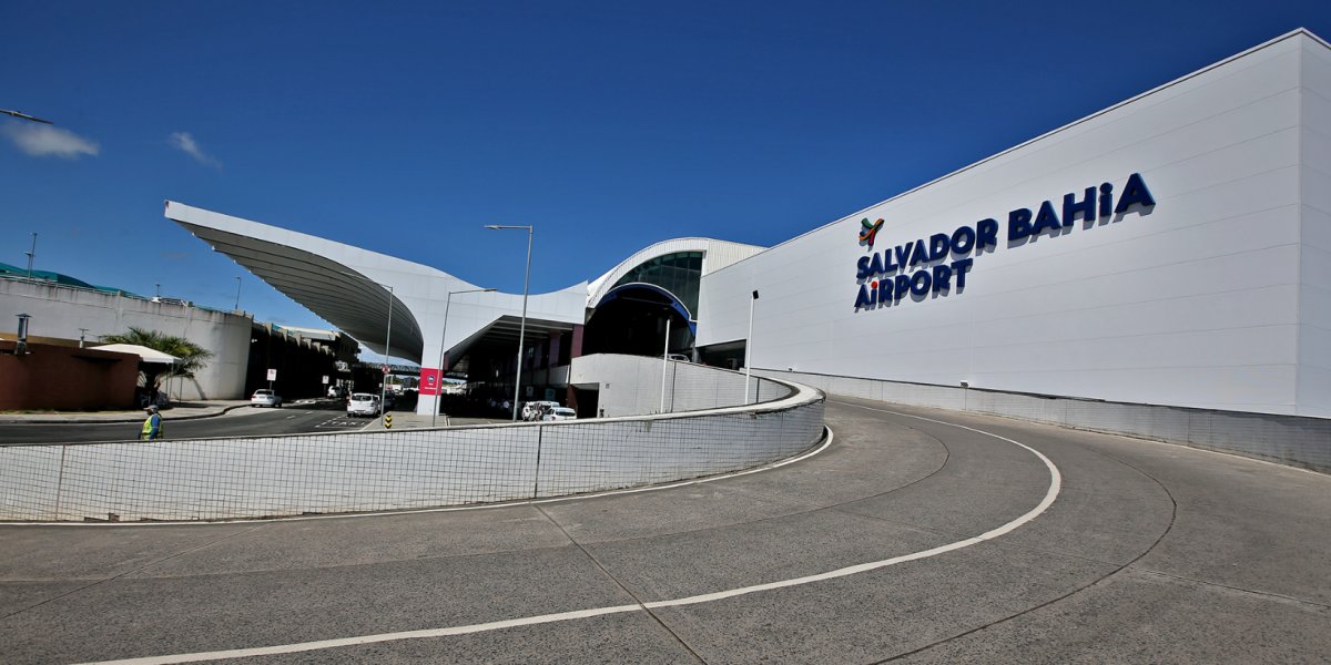 Corpo é encontrado dentro de carro no Aeroporto de Salvador
