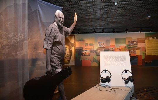 Estudantes de escolas públicas do Rio apresentam ópera em homenagem a Caymmi